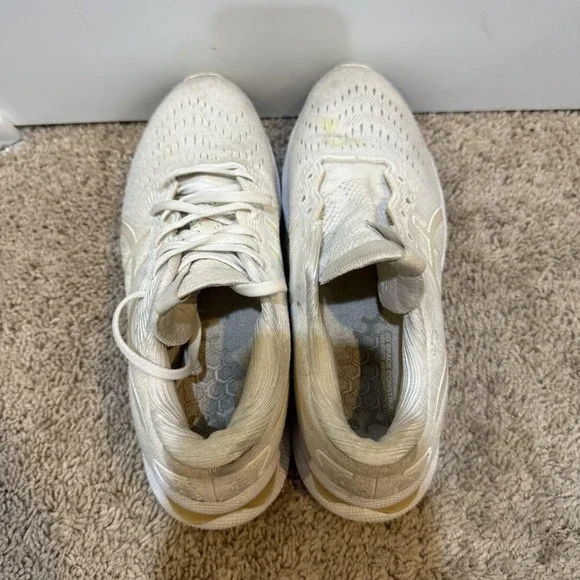 Asics GEL-Nimbus 24 Running Shoes Womens Size 8 Beige Cushioned Sneakers - Picture 6 of 9